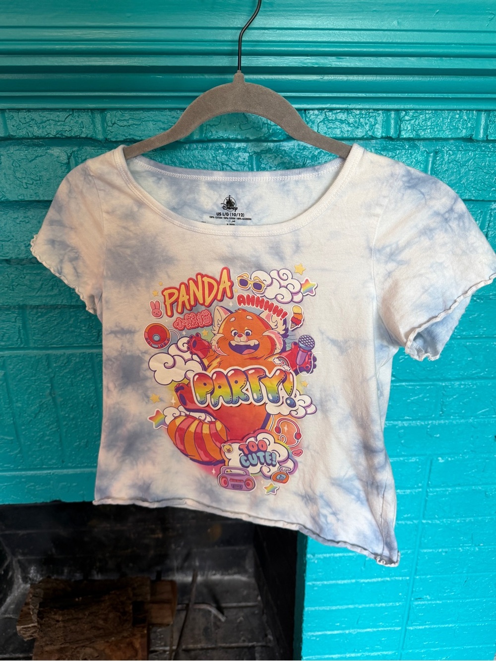 Disney White & Light Blue Tie-Dye Turning Red Graphic Tee